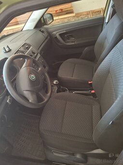 Prodám vozidlo ŠKODA FABIA 2 kombi 1,4 63 kw - 7