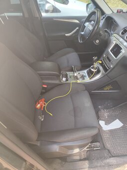 Ford S-max - 7