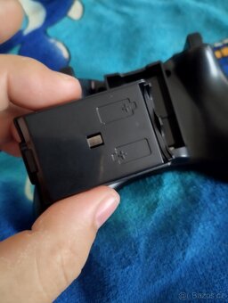 Ovladač na xbox360 plně fukni použity jako novej skoro - 7