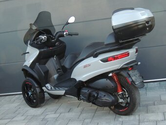PIAGGIO MP3 500 HPE 2021 ABS ASR ZPÁTEČKA ,,B" řidičák - 7