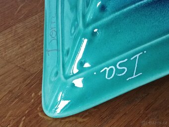 MODERNÍ KAMENINOVÁ MÍSA VE TVARU LODI APOLIA BRETAGNE - 7