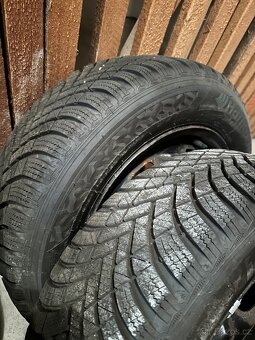 Zimní pneu + plecháče - 7