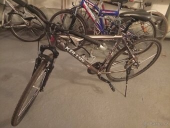 Prodám trekové Kellys axis - 7