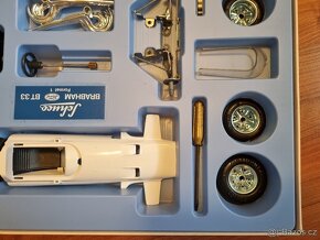Schuco montage Formule 1 Brabham Ford - 7