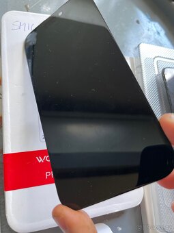 Displeje pro iPhony - 7
