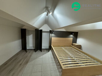 Stylový loft 2+kk po designové rekonstrukci na... - 7