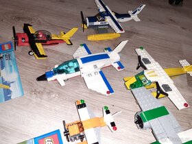 LEGO - 5 kusů letadel např. 60101 - 7