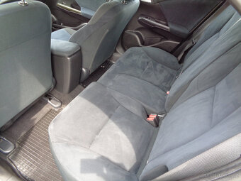HONDA CIVIC 1.4 i-VTEC KOUPENO ČR,1.MAJITEL,SERVISKA - 7
