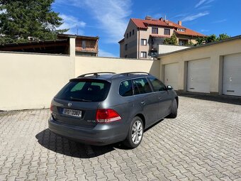 VOLKSWAGEN GOLF - 2.0 TDI (CR) - SERV.KNIHA + KOLA - 7