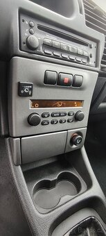 Opel Zafira 7míst 1.8I 16V 92Kw benzín/LPG pohon,tažné - 7