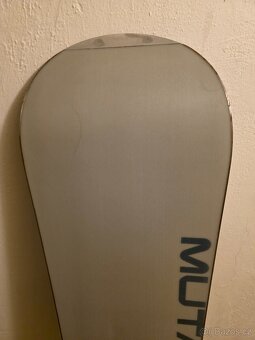 Snowboard set - prkno Killer loop+vázání Flow+boty Nidecker - 7