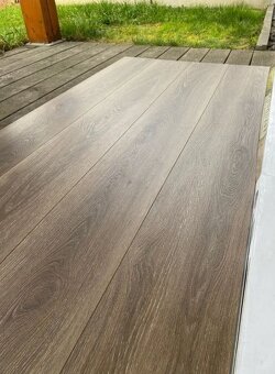 Prodám klik SPC kompozitní podlahu 8 mm - 7