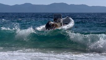 Bombard Sunrider 550 Hypalon – výborný stav, vlek, výbava - 7