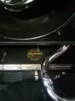 Kufříkový gramofon "Parlophone" - 7