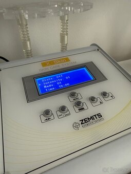 Multifunkční kosmetický přístroj - 7