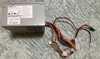 Zdroje do PC s výkonem 250-400 wattů, cena od 89,- za kus - 7