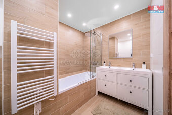 Prodej bytu 3+kk + L, 63 m², Praha, ul. Veltruská - 7