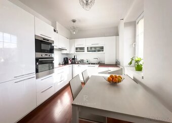 Prostorný byt 2+kk, 62 m² Dolní Počernice - 7