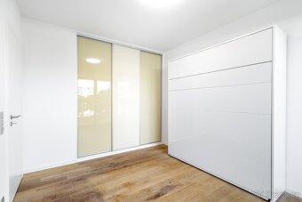 Moderní stylový byt 2+kk, 53m2+42m2, rezidence DOCK, Praha 8 - 7