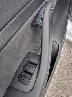 Tesla Model 3 Long Range 82kWh 4x4 366 kW za 599.900 Kč - 7