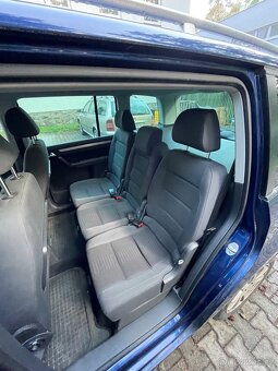 Volkswagen Touran - 7
