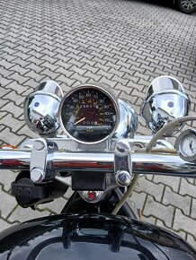 Suzuki Intruder VS 1400 - 7