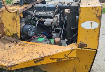 dumper Benford 4t 4x4 s otočným výklopem - 7