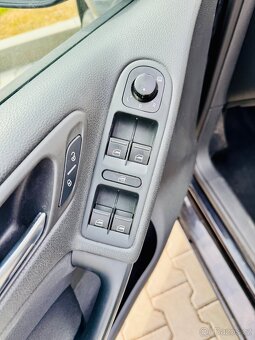VW Golf VI. 1.2 TSi - 7