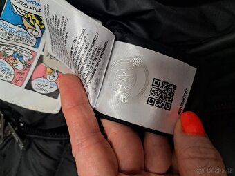 Luxusní vesta Moncler - 7