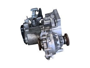 Převodovka 5Q manuál JCS 1.9TDI 77KW 8V BLS VW Caddy 2 2007 - 7
