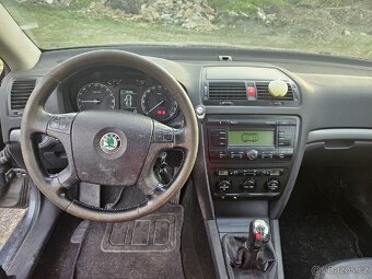 Octavia 2 1.9tdi - 7