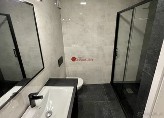 K pronájmu moderní byt 2+kk s balkonem, 32 m², Hořice, ul. S - 7
