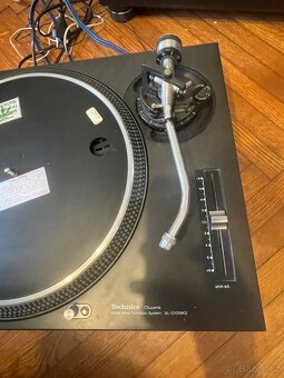 Technics SL 1210 MK2 - 7