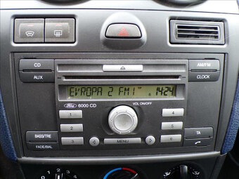 Ford Fiesta 1,3 i 1.MAJITEL,KLIMATIZACE - 7