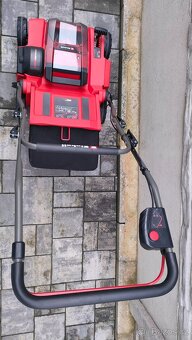 Aku vertikutátor a provzdušňovač Einhell GE-SA 36/35 - 7