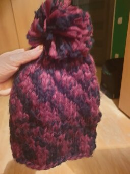 Zimní čepice-mix, bílá souprava čepice+šály z H&M - 7