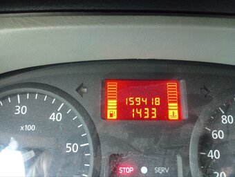 Renault Trafic LONG 6 míst ,1.9DCi 74kW najeto 159... - 7