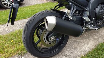 Yamaha FZ8 Fazer - 7
