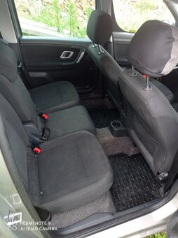 Škoda Roomster 1.6 benzin - 7