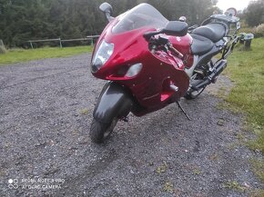 Suzuki GSX1300R Hayabusa - 7