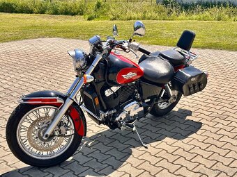 Honda Shadow VT 1100 C2 - 7