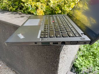 Lenovo T450s i7 12GB RAM 512SSD HD / dotykový FHD display - 7