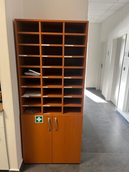 Kancelářský nábytek - 7