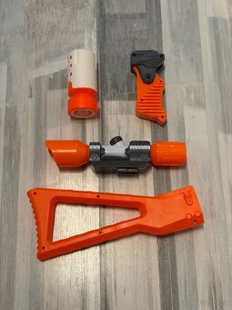 pistole NERF + příslušenství - 7