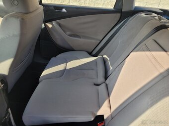 Volkswagen Passat - 7
