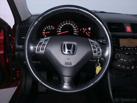 Honda Accord 2,4 VTEC 140kW Tourer Executive (2003) - 7