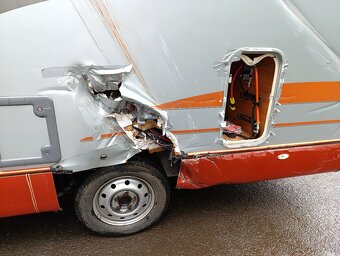RENAULT MASTER BURSTNER 3.0TDI,100KW,R.V.2006 - 7