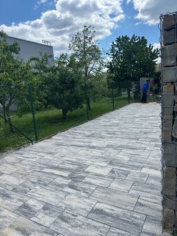 Realizace zámkové dlažby - rychle, kvalitně, spolehlivě - 7