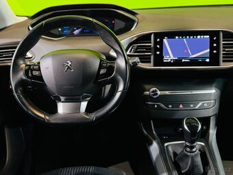 Peugeot 308 SW BlueHDi 130 Allure rok 2021 - 7