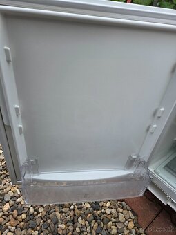 Lednička vestavba Electrolux ERN1200FOW - 7